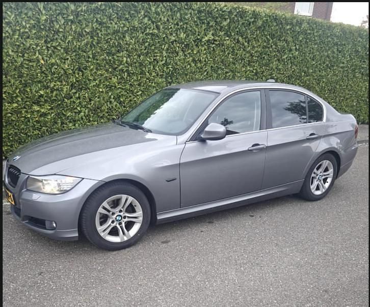 Gebruikt 2010 BMW 318 | € 3.200 (Goede deal) - Afbeelding 1/4