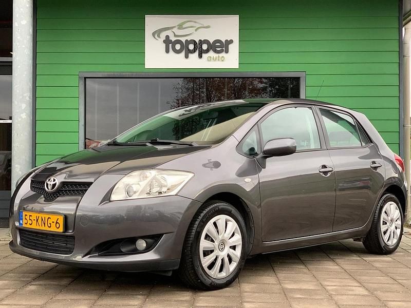 Grijs Gebruikt 2010 Toyota Auris Hatchback | € 6.990 (Goede deal) - Afbeelding 1/4