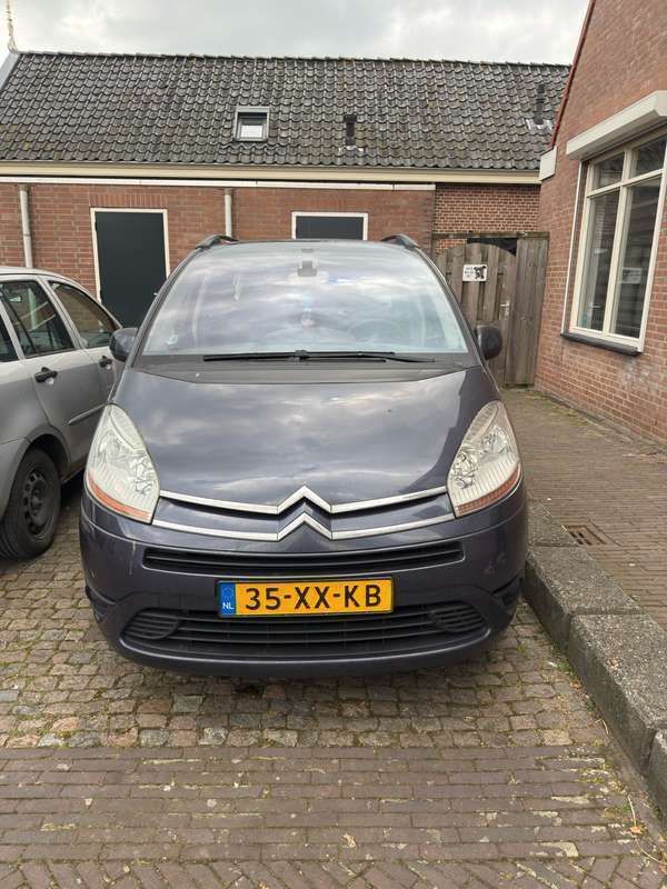 Paars Gebruikt 2008 Citroën C4 Picasso Business Class MPV | € 2.500 (Duur) - Afbeelding 1/4
