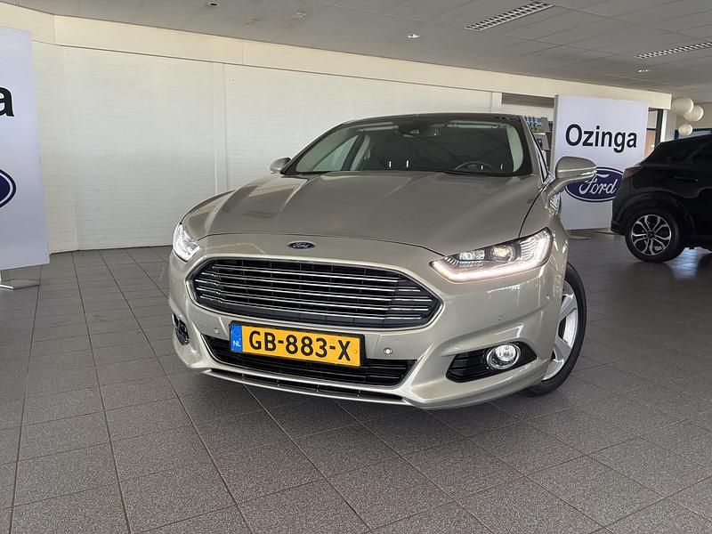 Occasion Ford Mondeo Titanium 203 PK (149 kW) 2015 Grijs Hatchback