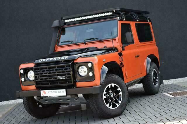 Oranje Gebruikt 2016 Land Rover Defender Adventure SUV | € 69.995 (Eerlijke prijs) - Afbeelding 1/4