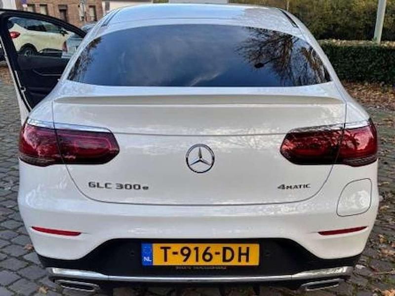 Wit Gebruikt 2022 Mercedes GLC300e AMG Coupé | € 45.500 (Super prijs) - Afbeelding 1/4