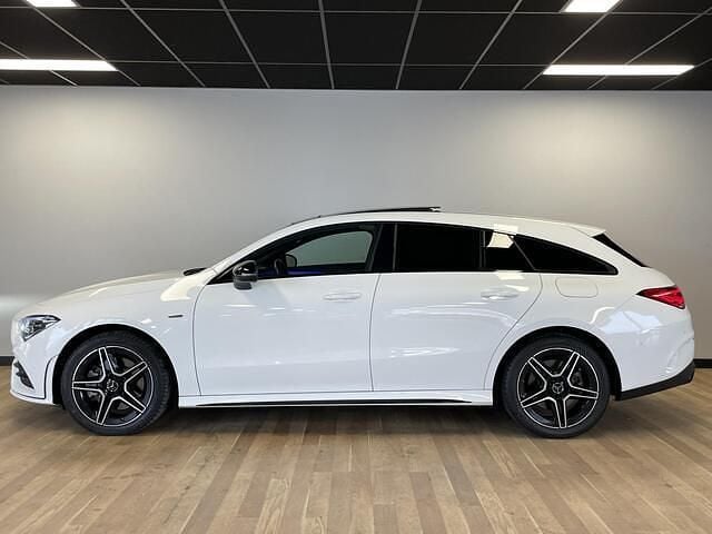 Occasion Mercedes CLA250 Shooting Brake AMG line 218 PK (160 kW) 2022 Wit Stationwagen