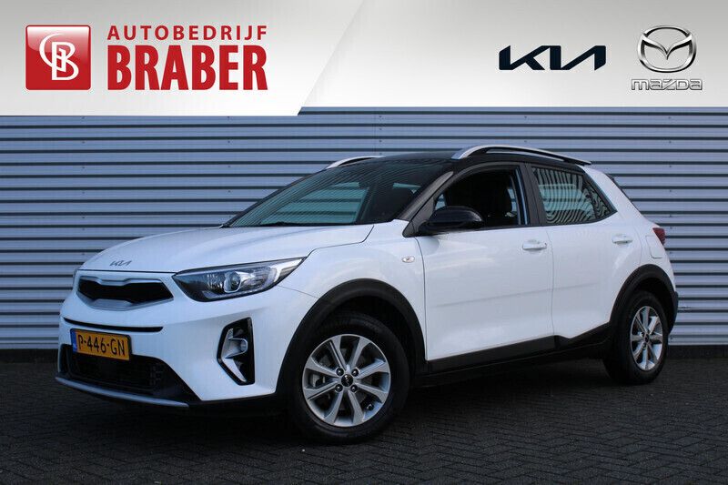 Wit Gebruikt 2022 Kia Stonic SUV | € 19.928 (Eerlijke prijs) - Afbeelding 1/4