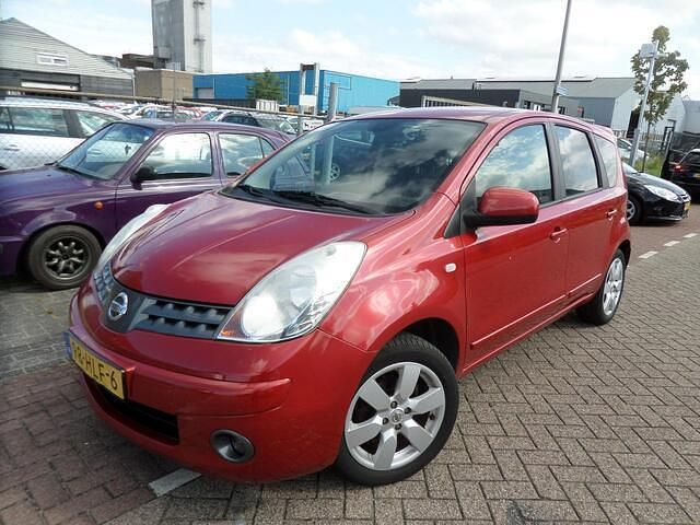 Rood Gebruikt 2009 Nissan Note MPV | € 4.499 (Eerlijke prijs) - Afbeelding 1/4