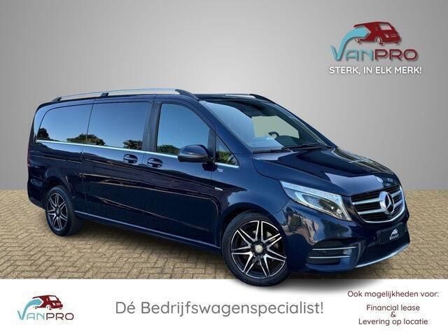 Blauw Gebruikt 2017 Mercedes V250 Avantgarde MPV | € 19.900 - Afbeelding 1/4