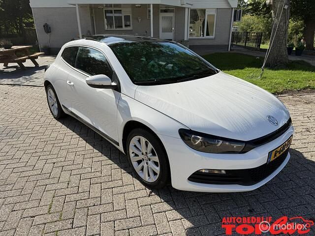 Wit Gebruikt 2010 VW Scirocco Highline Coupé | € 6.450 (Eerlijke prijs) - Afbeelding 1/4