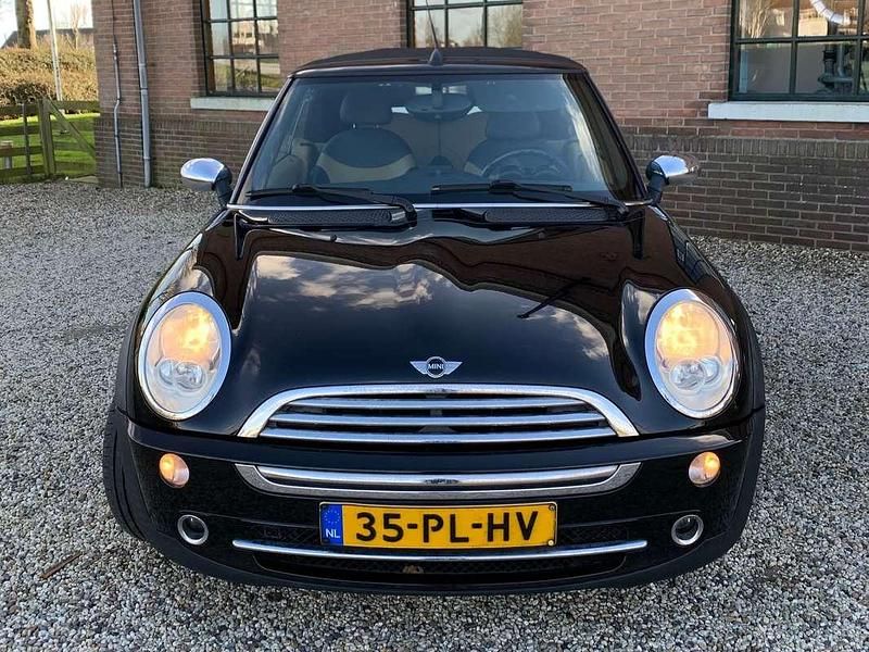 Occasion Mini Cooper Cabriolet Chili 116 PK (85 kW) 2004 Zwart Cabriolet