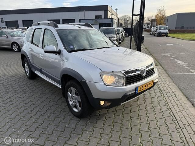 Occasion Dacia Duster Lauréate 105 PK (77 kW) 2011 Grijs SUV