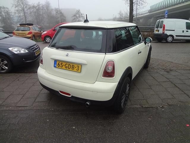 Occasion Mini Cooper Pepper 95 PK (69 kW) 2008 Wit Hatchback
