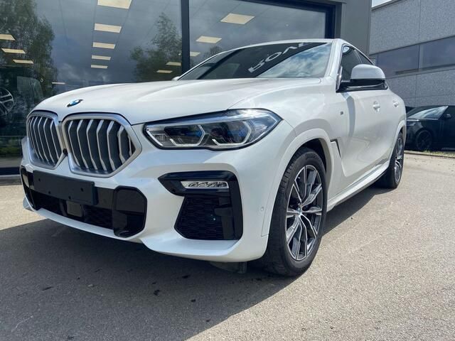 Wit Gebruikt 2021 BMW X6 SUV | € 68.500 - Afbeelding 1/4
