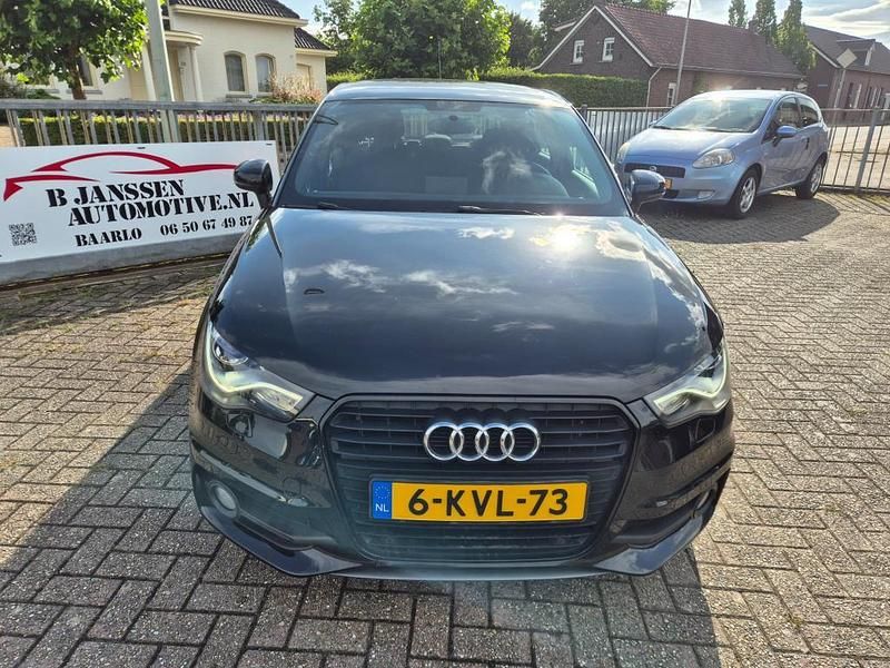 Occasion Audi A1 Admired 86 PK (63 kW) 2013 Zwart Hatchback