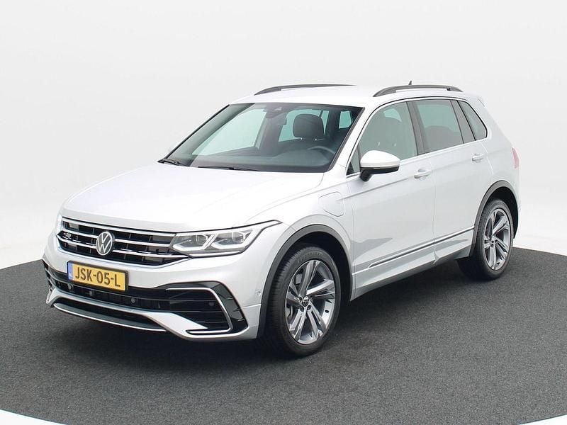 Occasion VW Tiguan Business+ 245 PK (180 kW) 2023 Grijs (metallic) SUV