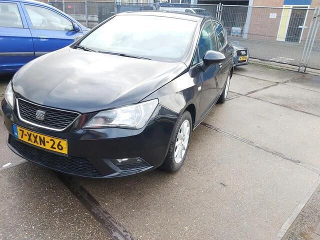 Zwart Gebruikt 2013 Seat Ibiza SC FR Hatchback | € 6.650 (Eerlijke prijs) - Afbeelding 1/4