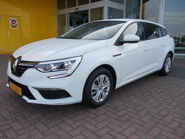 Wit Gebruikt 2017 Renault Mégane GrandTour Stationwagen | € 13.950 (Iets duurder) - Afbeelding 1/4