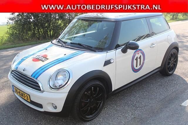 Wit Gebruikt 2010 Mini ONE Business Hatchback | € 2.399 (Eerlijke prijs) - Afbeelding 1/4