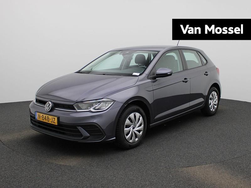 Grijs Occasion 2021 VW Polo Hatchback | € 16.645 (Eerlijke prijs) - Afbeelding 1/3
