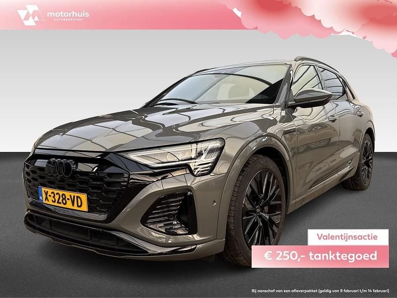 Occasion Audi Q8 e-tron Comfort 250 kW (340 PK) 2024 Grijs SUV