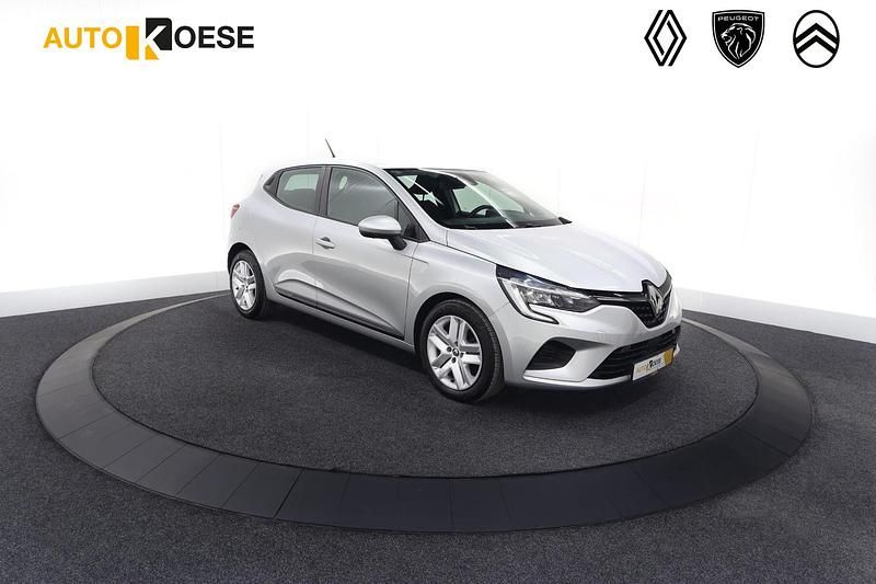 Grijs Gebruikt 2021 Renault Clio V Zen Hatchback | € 14.795 - Afbeelding 1/4