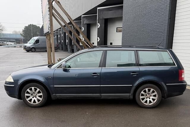 Occasion VW Passat 131 PK (96 kW) 2004 Blauw Stationwagen