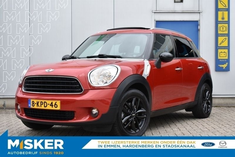 Rood Gebruikt 2013 Mini One Countryman SUV | € 8.500 (Eerlijke prijs) - Afbeelding 1/4