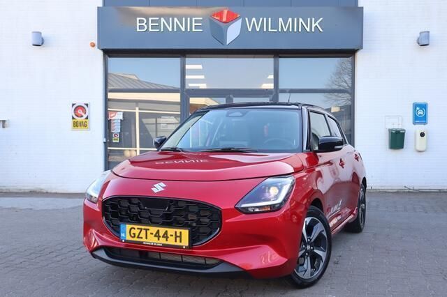 Rood Gebruikt 2025 Suzuki Swift Style Hatchback | € 27.250 - Afbeelding 1/4