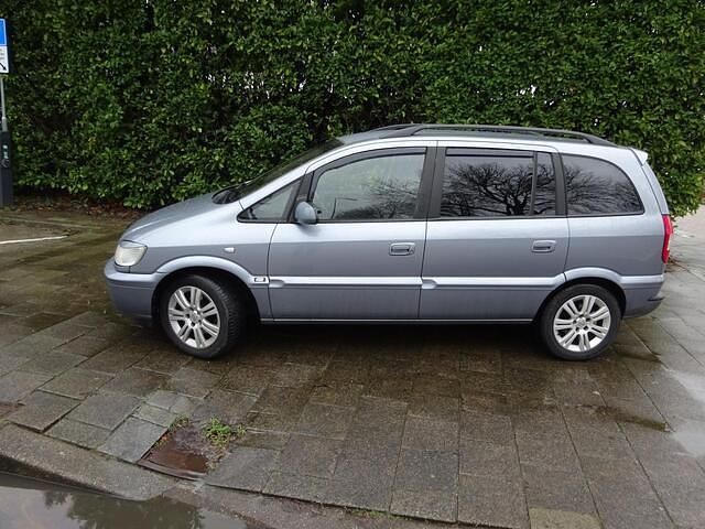 Occasion Opel Zafira 125 PK (91 kW) 2004 Grijs MPV
