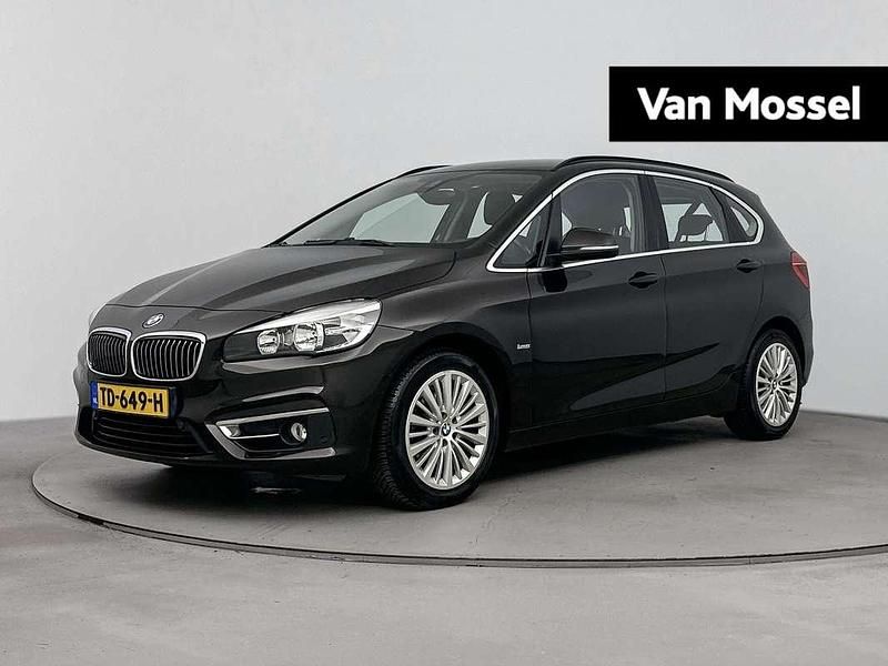Bruin Gebruikt 2015 BMW 218 Active Tourer M Sport MPV | € 14.400 (Eerlijke prijs) - Afbeelding 1/4