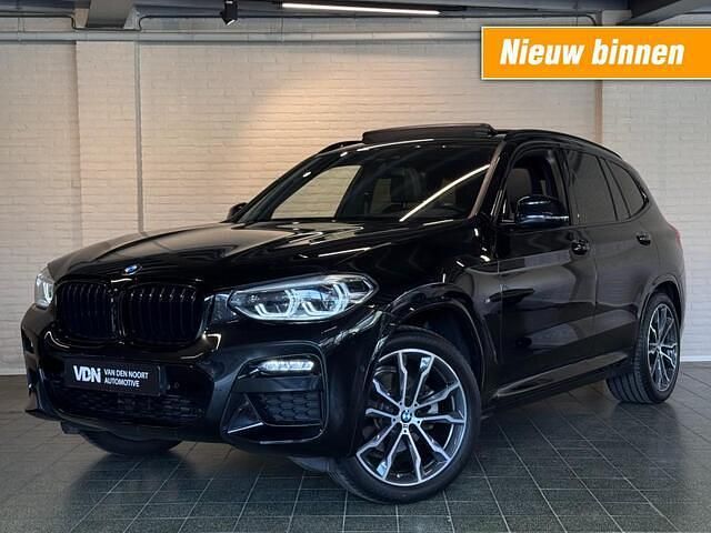 Zwart Gebruikt 2021 BMW X3 Executive SUV | € 47.450 (Eerlijke prijs) - Afbeelding 1/4
