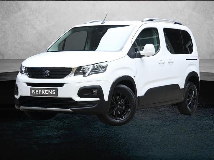 Wit Gebruikt 2021 Peugeot Rifter Allure MPV | € 22.420 (Eerlijke prijs) - Afbeelding 1/4