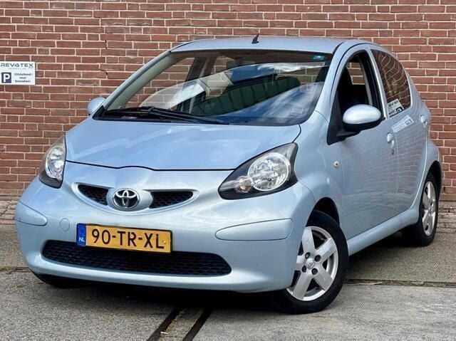 Blauw Gebruikt 2007 Toyota Aygo Hatchback | € 3.950 (Eerlijke prijs) - Afbeelding 1/4