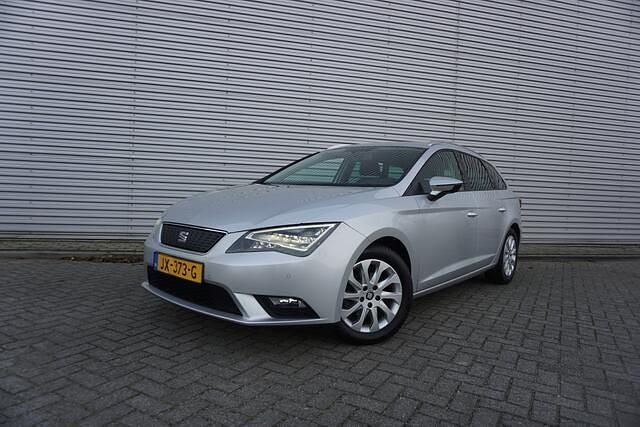 Stationwagon Gebruikt 2016 Seat Leon ST CONNECT Stationwagen | € 10.950 (Duur) - Afbeelding 1/4