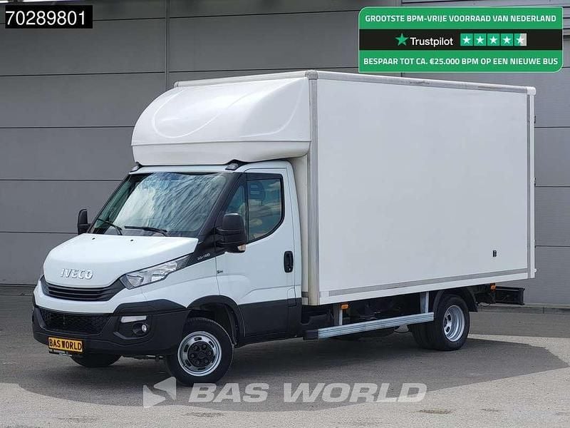 Wit Gebruikt 2019 Iveco Daily Van | € 18.850 (Goede deal) - Afbeelding 1/3