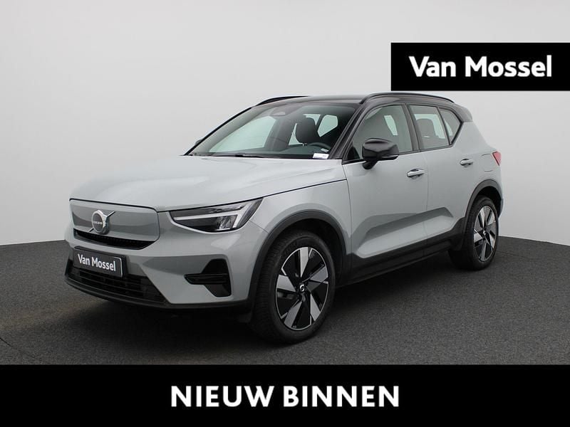 Grijs Gebruikt 2023 Volvo XC40 Core SUV | € 37.900 (Super prijs) - Afbeelding 1/4