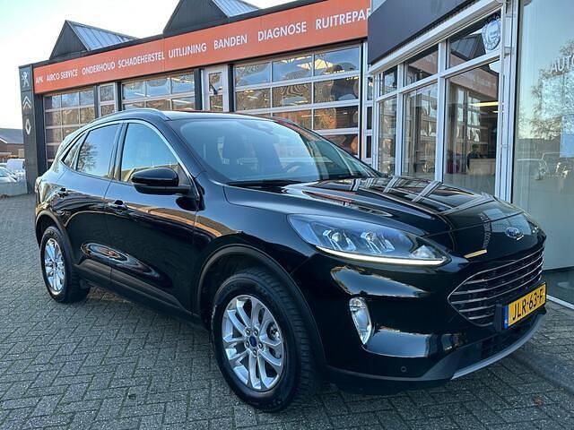 Occasion Ford Kuga Titanium 153 PK (112 kW) 2022 Zwart SUV