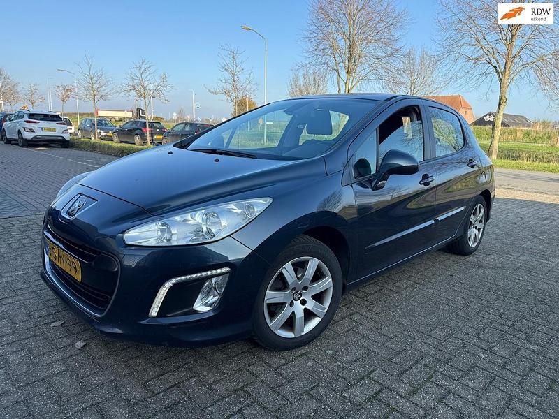 Blauw Gebruikt 2012 Peugeot 308 Active Hatchback | € 2.199 (Eerlijke prijs) - Afbeelding 1/4