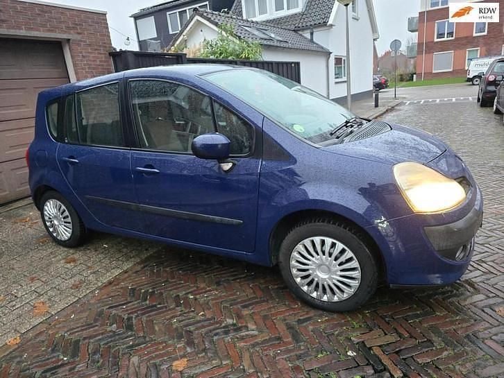 Blauw Gebruikt 2008 Renault Grand Modus Expression MPV | € 1.200 (Eerlijke prijs) - Afbeelding 1/4