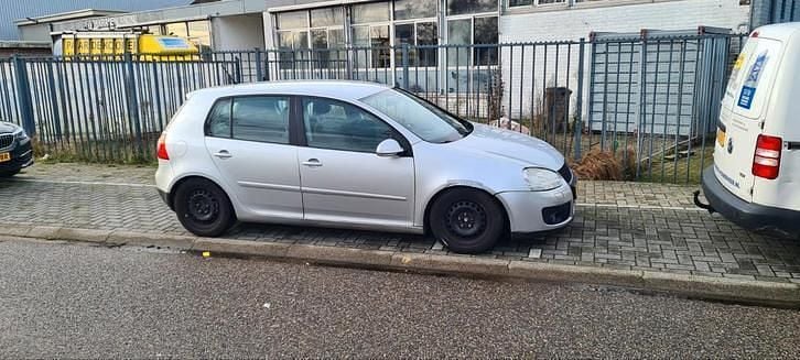 Occasion 2007 VW Golf V | € 1.500 (Goede deal) - Afbeelding 1/4