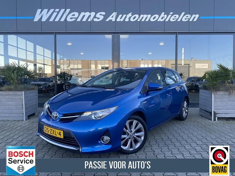 Occasion Toyota Auris 101 PK (74 kW) 2013 Blauw Hatchback