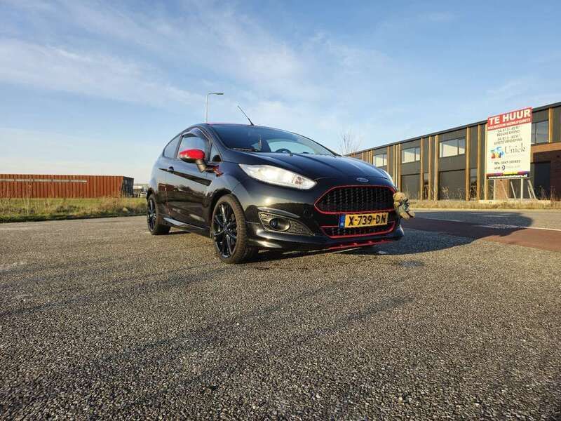 Gebruikt 2014 Ford Fiesta Sport Hatchback | € 6.500 (Eerlijke prijs) - Afbeelding 1/4