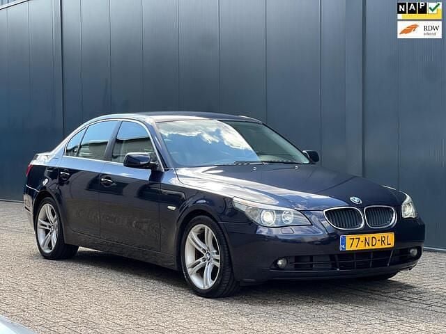 Blauw Gebruikt 2003 BMW 530 Sedan | € 4.250 (Duur) - Afbeelding 1/4