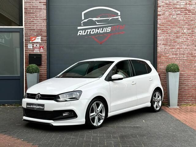 Wit Gebruikt 2013 VW Polo R-line Hatchback | € 8.750 (Eerlijke prijs) - Afbeelding 1/4