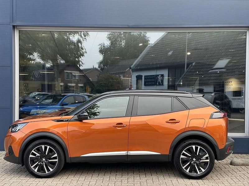 Occasion Peugeot 2008 GT 131 PK (96 kW) 2022 Oranje SUV