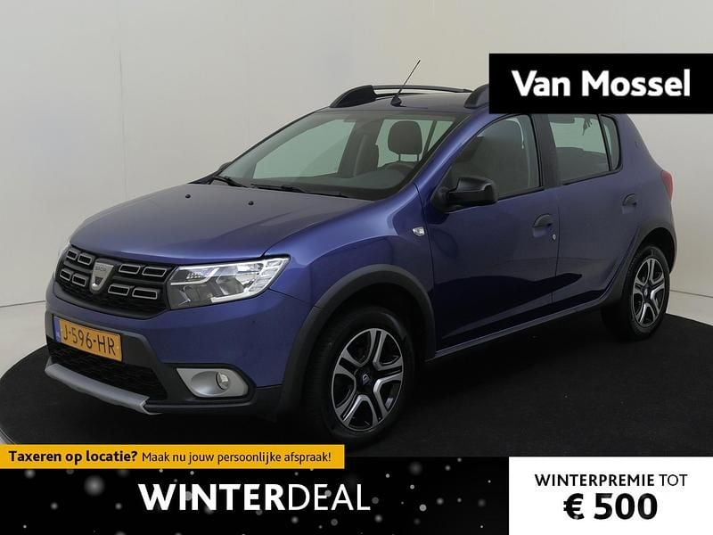 Blauw Occasion 2020 Dacia Sandero Stepway Hatchback | € 12.735 (Eerlijke prijs) - Afbeelding 1/4