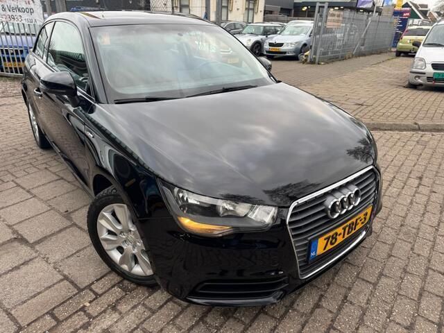 Zwart Gebruikt 2012 Audi A1 Hatchback | € 7.500 (Eerlijke prijs) - Afbeelding 1/4