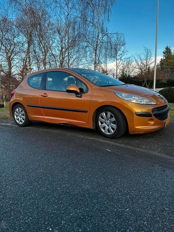 Occasion 2007 Peugeot 207 | € 850 (Goede deal) - Afbeelding 1/4