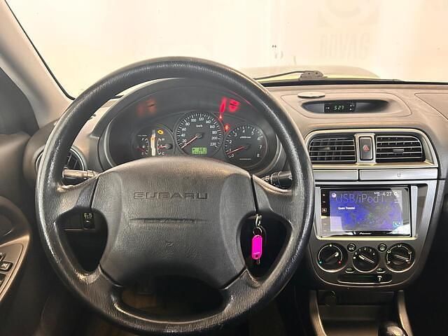 Occasion Subaru Impreza 95 PK (69 kW) 2004 Grijs Sedan