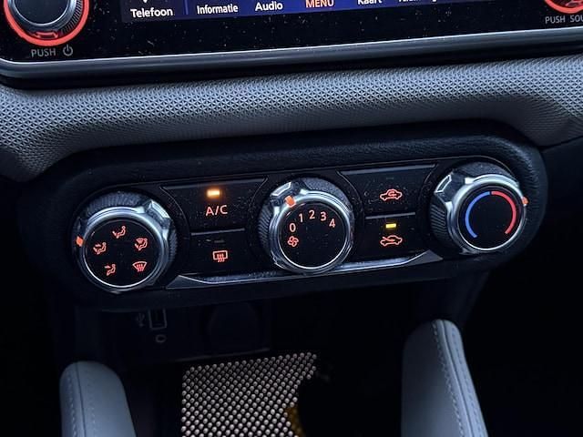 Occasion Nissan Micra N-Connecta 101 PK (74 kW) 2019 Grijs Hatchback