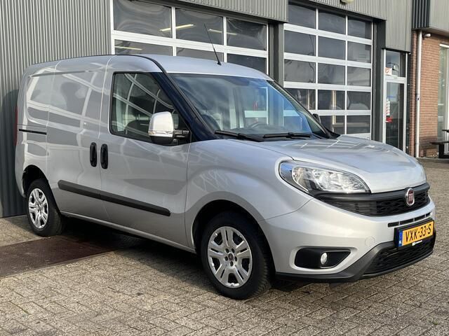 Grijs Gebruikt 2016 Fiat Doblò MPV | € 8.950 (Eerlijke prijs) - Afbeelding 1/4