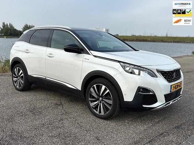 Wit Gebruikt 2020 Peugeot 3008 GT-line SUV | € 15.344 (Goede deal) - Afbeelding 1/4